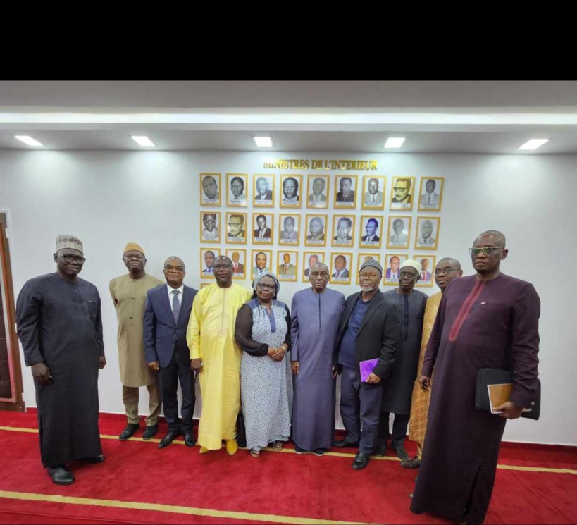 Présidentielle 2024 : le comité de Facilitation salue la maturité du peuple sénégalais et félicite Bassirou Diomaye Faye Présidentielle 2024 : le comité de Facilitation salue la maturité du peuple sénégalais et félicite Bassirou Diomaye Faye