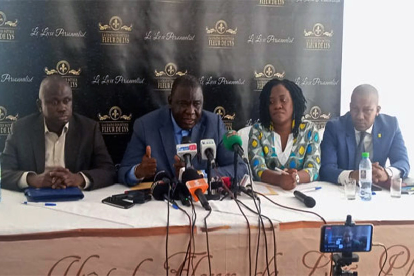 Sénégal : les défendeurs des droits humains condamnent les propos xénophobes tenus à l'égard des étrangers Sénégal : les défendeurs des droits humains condamnent les propos xénophobes tenus à l'égard des étrangers