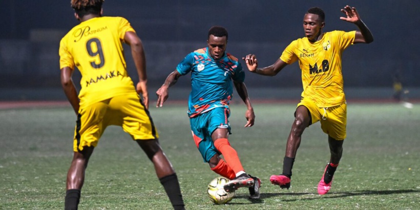 National 1 : grosse désillusion de l’Etoile Lusitana, la Jeanne d’Arc se rapproche du podium