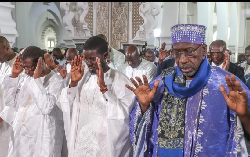 Revivez en images la prière de Korité à la grande Mosquée de Dakar