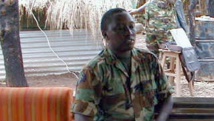 Le chef des services de renseignement rwandais Emmnuel Karenzi Karake en 2001. AFP PHOTO/MONUC