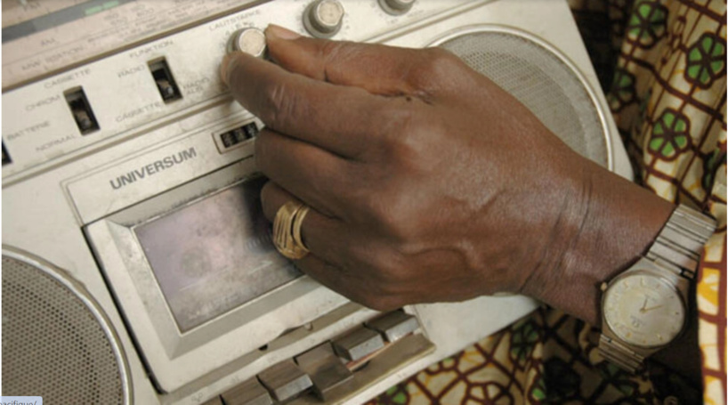 Présidentielle au Tchad: la suspension des émissions interactives dans les médias crée une polémique Présidentielle au Tchad: la suspension des émissions interactives dans les médias crée une polémique