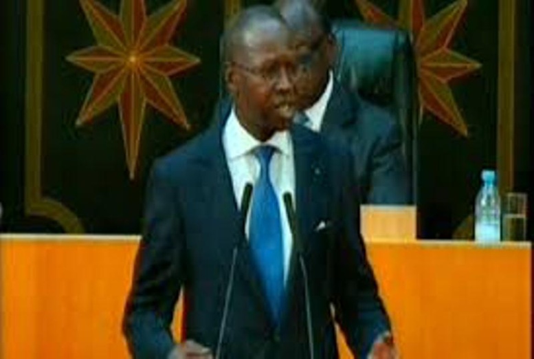 «Il n’y a pas de fraude », (Premier ministre) «Il n’y a pas de fraude », (Premier ministre)