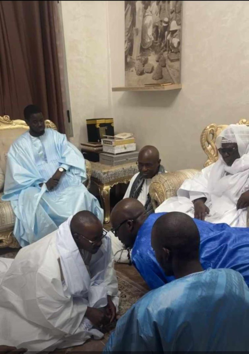 Visite du Président Bassirou Diomaye à Touba en images Visite du Président Bassirou Diomaye à Touba en images