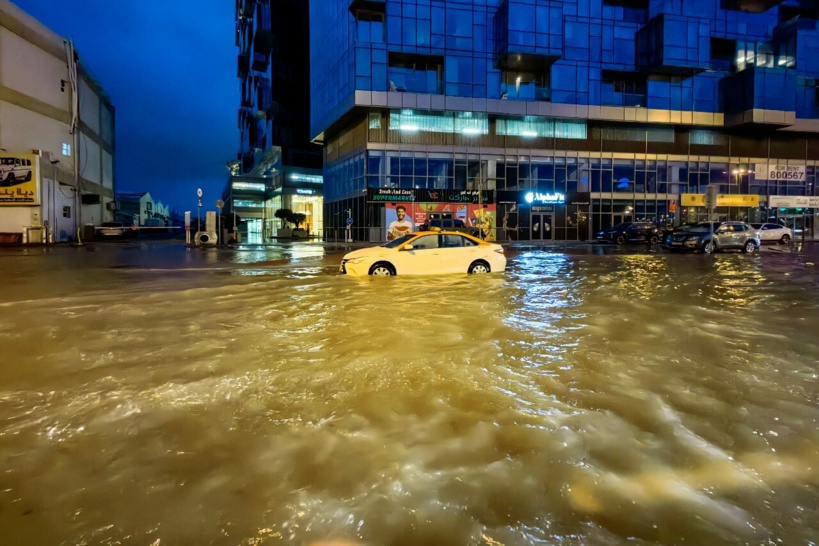 Emirats arabes unis : Dubaï se remet difficilement de deux ans de pluies en une journée