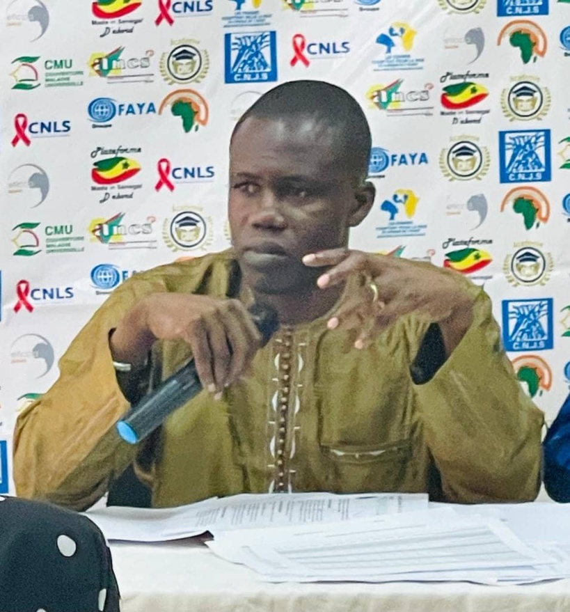 L’URGENCE SE SITUE AILLEURS (Par Ibrahima Kaba) L’URGENCE SE SITUE AILLEURS (Par Ibrahima Kaba)