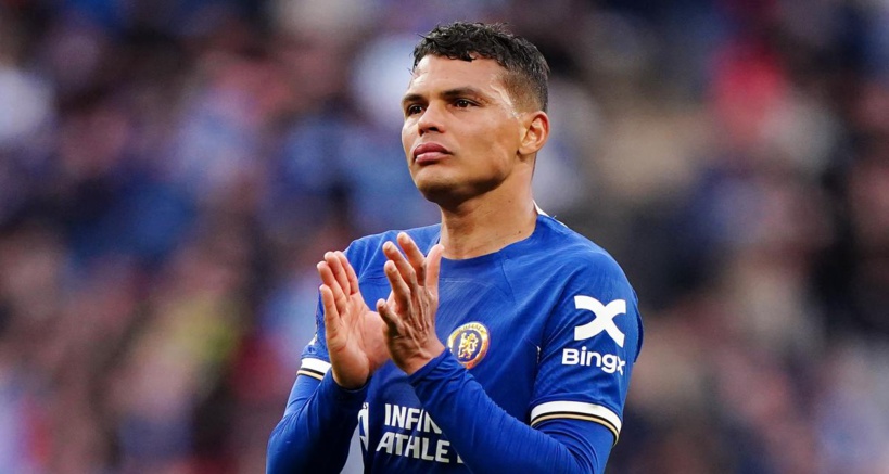 Mercato : le Brésilien Thiago Silva va quitter Chelsea en fin de saison, mais ne part pas en retraite