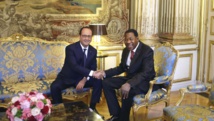 Le président du Bénin, Thomas Boni Yayi était en visite en France, le 9 juin 2015, où il a été reçu par François Hollande. AFP PHOTO / POOL / THIBAULT CAMUS