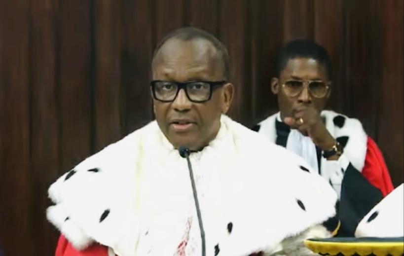 Justice: incohérence dans le choix du juge Abdoulaye Diéye, Ciré Aly Ba assure son propre intérim Justice: incohérence dans le choix du juge Abdoulaye Diéye, Ciré Aly Ba assure son propre intérim