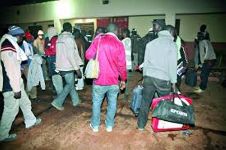 54 Sénégalais en provenance du Tchad et du Cameroun, attendus à Dakar 54 Sénégalais en provenance du Tchad et du Cameroun, attendus à Dakar