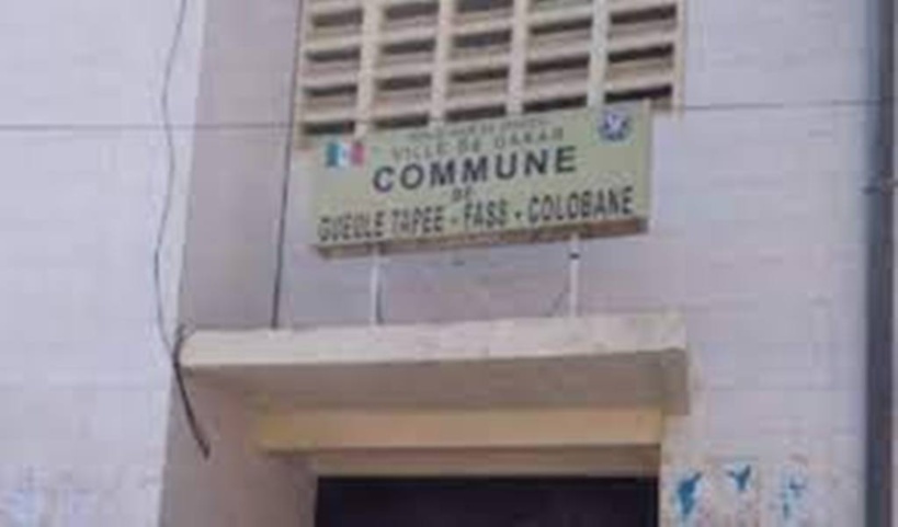Violation des codes des Collectivités Territoriales : les conseillés municipaux fustigent la gestion du maire Abdou Aziz Faye Violation des codes des Collectivités Territoriales : les conseillés municipaux fustigent la gestion du maire Abdou Aziz Faye