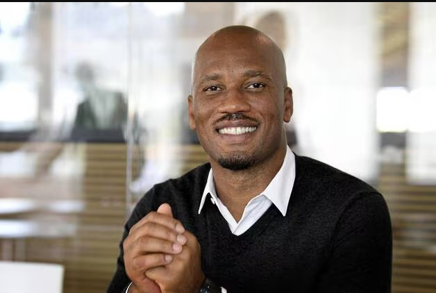 JO 2024 : Soprano, Alonzo, Boli, Drogba… les porteurs de la flamme le 9 mai à Marseille dévoilés