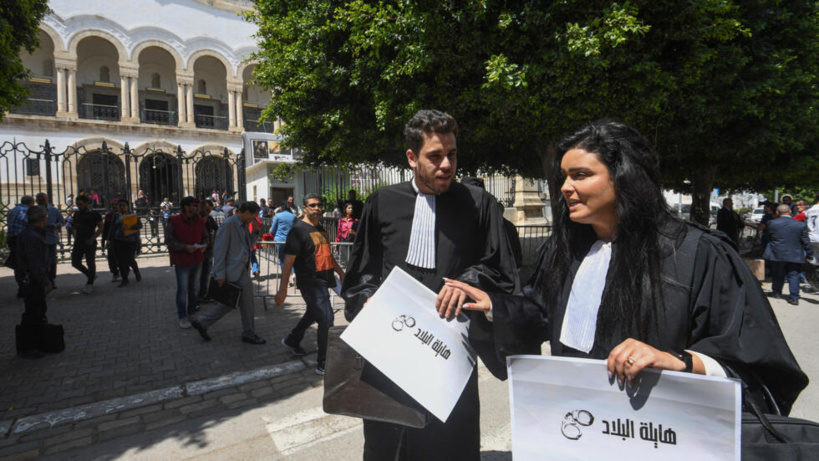 Tunisie: le siège de l’ordre des avocats à nouveau cible d’une attaque violente à Tunis Tunisie: le siège de l’ordre des avocats à nouveau cible d’une attaque violente à Tunis