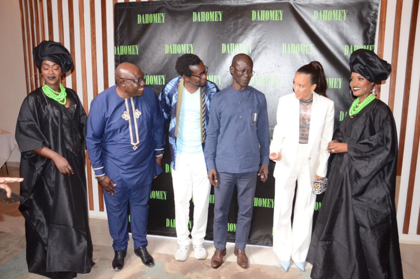 Cinéma : le Secrétaire d’Etat Bakary Sarr apprécie le film « Dahomey » de Mati Diop Cinéma : le Secrétaire d’Etat Bakary Sarr apprécie le film « Dahomey » de Mati Diop