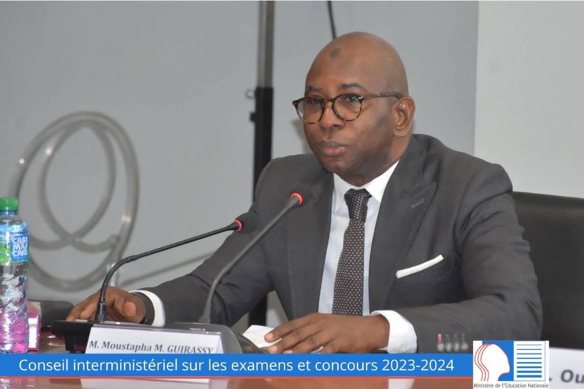 Mauvaise correction des copies des examens : Moustapha Guirassy reprécise ses propos Mauvaise correction des copies des examens : Moustapha Guirassy reprécise ses propos