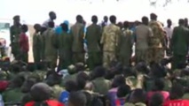 Les recrutements d'enfants par les troupes des deux parties au conflit soudanais ont été condamnés par la communauté internationale.