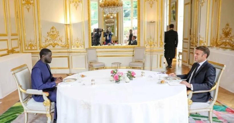 Paris : Macron et Diomaye ont échangé sur les défis à relever pour renforcer la coopération pour une plus grande souveraineté du Sénégal Paris : Macron et Diomaye ont échangé sur les défis à relever pour renforcer la coopération pour une plus grande souveraineté du Sénégal