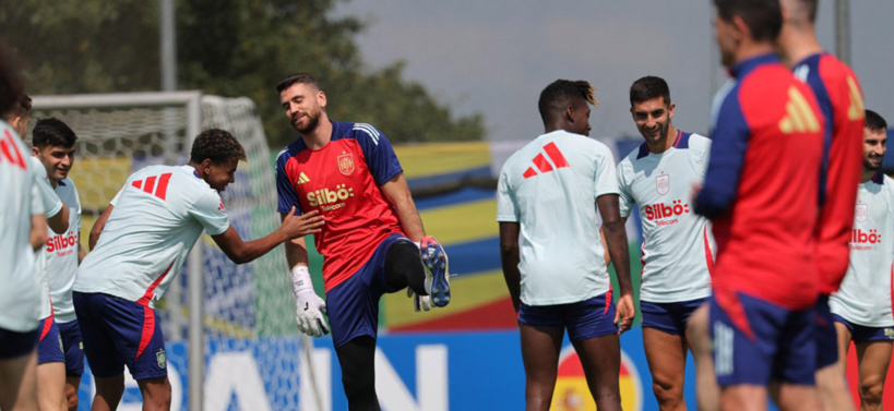 Euro 2024 : favoris insipides, surprise géorgienne… les tops et les flops du premier tour Euro 2024 : favoris insipides, surprise géorgienne… les tops et les flops du premier tour