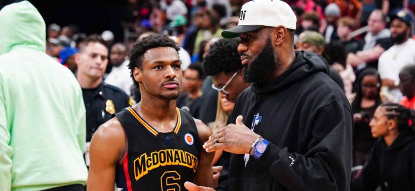NBA : Bronny James rejoint son père LeBron James aux Lakers NBA : Bronny James rejoint son père LeBron James aux Lakers