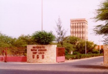 Non paiement des salaires- David Célestin Faye : « Une honte pour l’Ugb » Non paiement des salaires- David Célestin Faye : « Une honte pour l’Ugb »