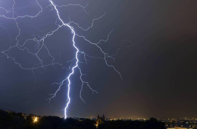 ANACIM émet une alerte météo : Pluies et orages violents attendus ce vendredi ANACIM émet une alerte météo : Pluies et orages violents attendus ce vendredi