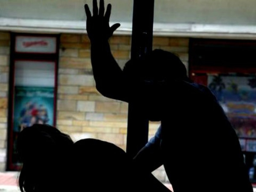 Thiès : une femme lacère le corps de sa fille avec une lame pour la corriger Thiès : une femme lacère le corps de sa fille avec une lame pour la corriger