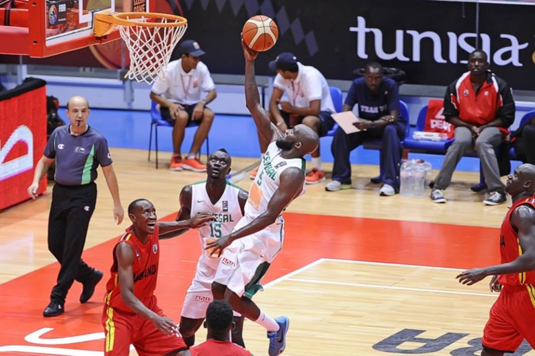 Afrobasket 2015 : Les images de la victoire des Lions contre l'Ouganda (79-48) Afrobasket 2015 : Les images de la victoire des Lions contre l'Ouganda (79-48)