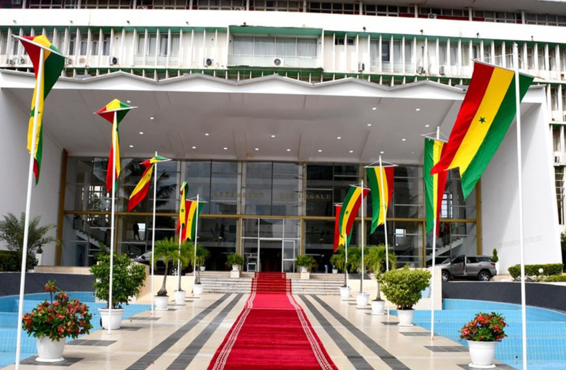 Dissolution Assemblée nationale : un député Samba Dang pointe un vide juridique Dissolution Assemblée nationale : un député Samba Dang pointe un vide juridique