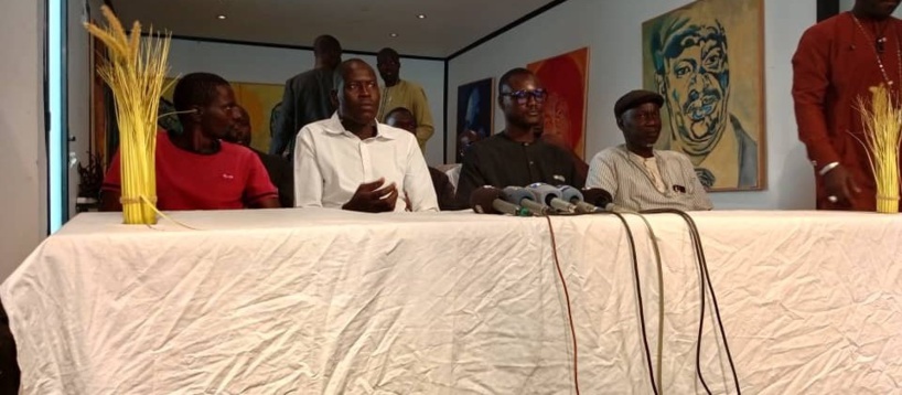 Le « mouvement Dolel Transport » s’indigne et menace El Malick Ndiaye Le « mouvement Dolel Transport » s’indigne et menace El Malick Ndiaye