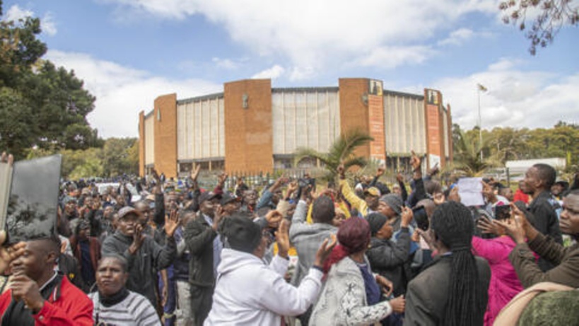 Sommet de la SADC: en Afrique du Sud, des pressions pour une délocalisation du sommet prévu au Zimbabwe Sommet de la SADC: en Afrique du Sud, des pressions pour une délocalisation du sommet prévu au Zimbabwe