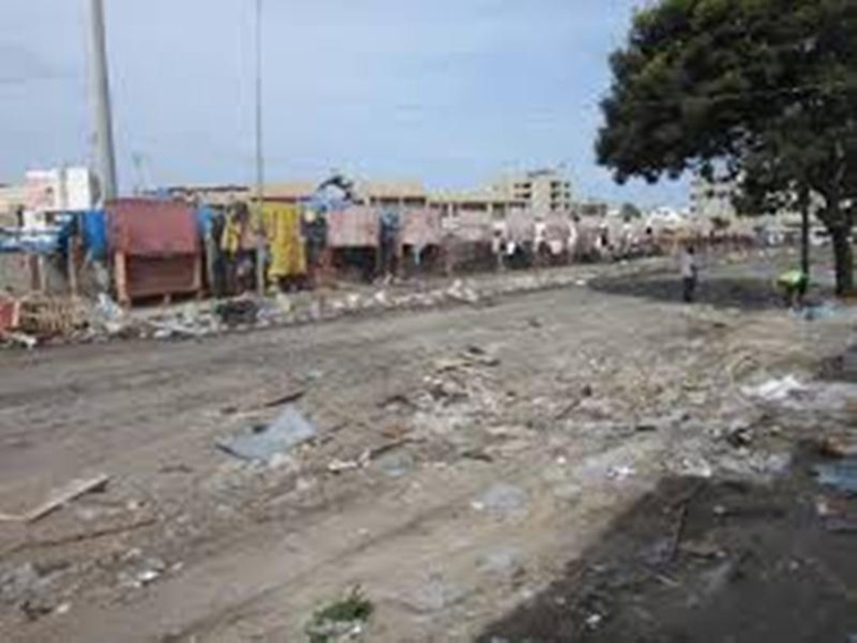 Dakar-plateau: des échauffourrées entre volontaires et ambulants font 2 blessés Dakar-plateau: des échauffourrées entre volontaires et ambulants font 2 blessés