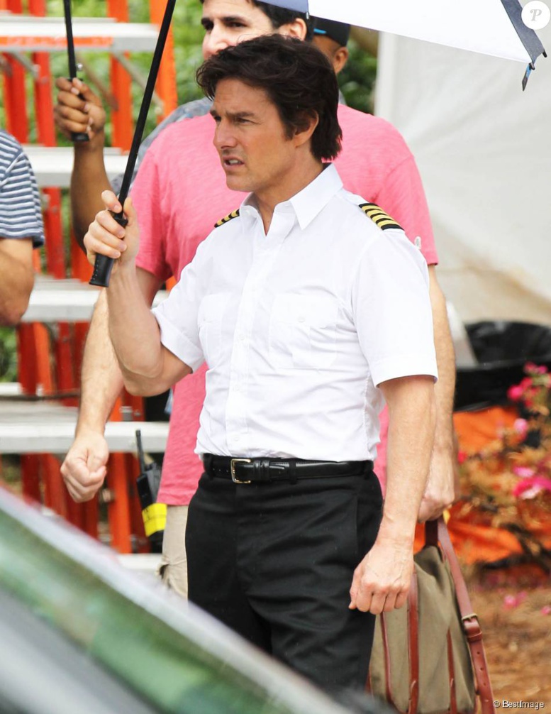 Tom Cruise : deux morts et un blessé grave sur le tournage de son film Tom Cruise : deux morts et un blessé grave sur le tournage de son film