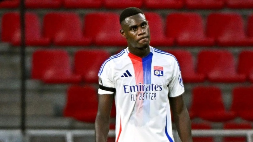 Ligue 1 : Recruté pour 31 millions d'euros, Moussa Niakhaté face aux attentes à l'Olympique Lyonnais Ligue 1 : Recruté pour 31 millions d'euros, Moussa Niakhaté face aux attentes à l'Olympique Lyonnais