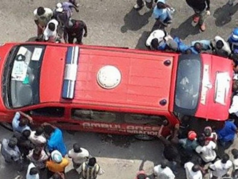 Yeumbeul Asecna : une femme enceinte poignarde son mari par jalousie Yeumbeul Asecna : une femme enceinte poignarde son mari par jalousie