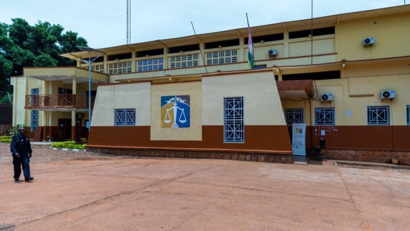 Centrafrique: les réparations financières pour les crimes contre l'humanité de 2019 ont été remises aux victimes Centrafrique: les réparations financières pour les crimes contre l'humanité de 2019 ont été remises aux victimes