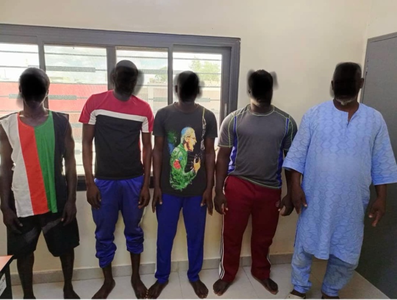 La DNLT a procédé au démantèlement d'une filière de trafic de migrants entre St. Louis et Mboro (source officielle) La DNLT a procédé au démantèlement d'une filière de trafic de migrants entre St. Louis et Mboro (source officielle)