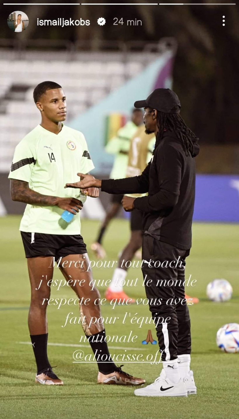 Les « Lions » rendent hommage à Aliou Cissé après son départ de la tête de l'équipe nationale Les « Lions » rendent hommage à Aliou Cissé après son départ de la tête de l'équipe nationale