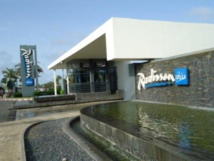 Fausse alerte à la bombe au Radisson blu : Un proche de Cellou Dalein Diallo dans le viseur de la police Fausse alerte à la bombe au Radisson blu : Un proche de Cellou Dalein Diallo dans le viseur de la police