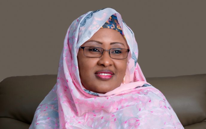 2– La Première Dame du Nigéria, Mme Aisha Buhari arrive en seconde position
