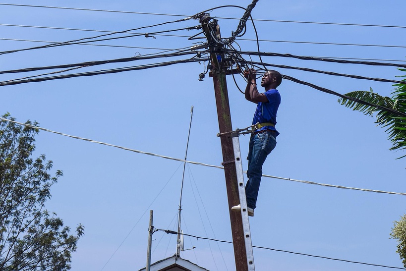 Electricité: la Senelec annonce des perturbations dans les localités de Thiès, Mbour et Tivaouane du 22 au 26 octobre Electricité: la Senelec annonce des perturbations dans les localités de Thiès, Mbour et Tivaouane du 22 au 26 octobre