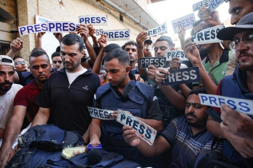 Guerre à Gaza: un black-out médiatique sans précédent et un nombre record de journalistes tués Guerre à Gaza: un black-out médiatique sans précédent et un nombre record de journalistes tués