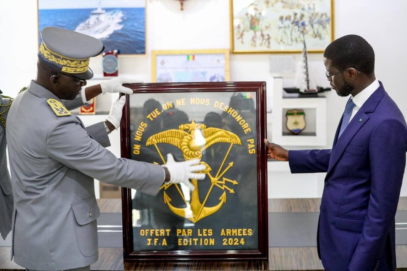 Journée des Forces armées : le Président Diomaye annonce la création d’une usine d’assemblage de véhicules militaires Journée des Forces armées : le Président Diomaye annonce la création d’une usine d’assemblage de véhicules militaires