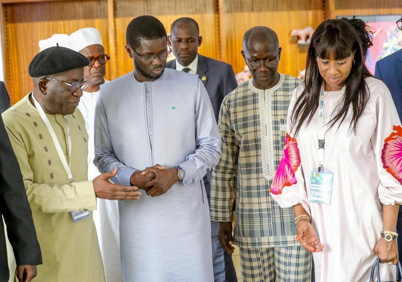 Acquisition d’œuvres d’art par l'État : le Gouvernement encouragé à valoriser l'art local dans les bâtiments publics Acquisition d’œuvres d’art par l'État : le Gouvernement encouragé à valoriser l'art local dans les bâtiments publics