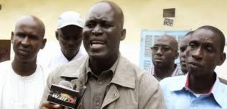 «Pour une école apaisée, c’est de faire quitter le président Macky Sall la tête de ce pays», (Grand cadre) «Pour une école apaisée, c’est de faire quitter le président Macky Sall la tête de ce pays», (Grand cadre)