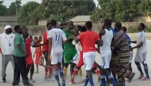 Drame à Sedhiou: Un jeune de 20 ans tué à coups de bâton lors d’un match Drame à Sedhiou: Un jeune de 20 ans tué à coups de bâton lors d’un match
