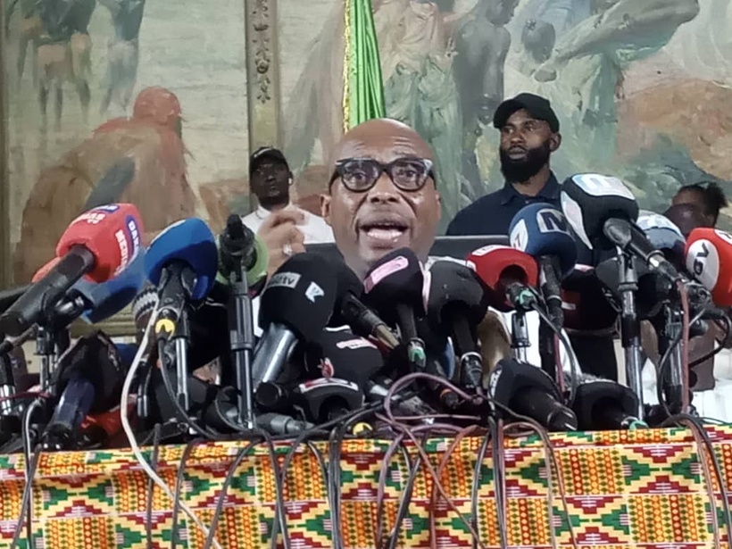 Décès de Bassirou Diop : Barthelemy Dias récuse la thèse de la mort naturelle, accuse la police et annonce une autopsie Décès de Bassirou Diop : Barthelemy Dias récuse la thèse de la mort naturelle, accuse la police et annonce une autopsie