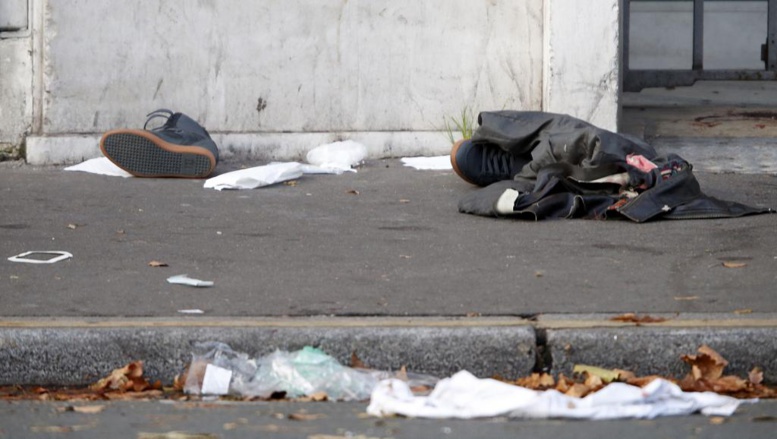Après la terreur, la France se réveille sous le choc Après la terreur, la France se réveille sous le choc