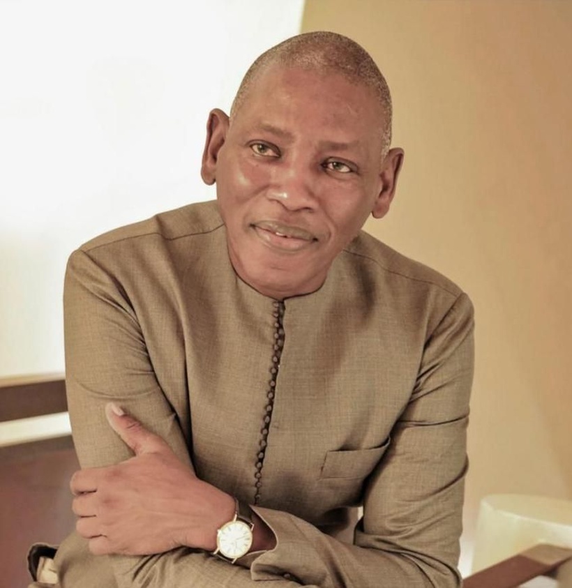 Ousmane Sonko: le colibri qui réveille la dignité humaine pour transformer le Sénégal (Par Mabingue Ngom) Ousmane Sonko: le colibri qui réveille la dignité humaine pour transformer le Sénégal (Par Mabingue Ngom)