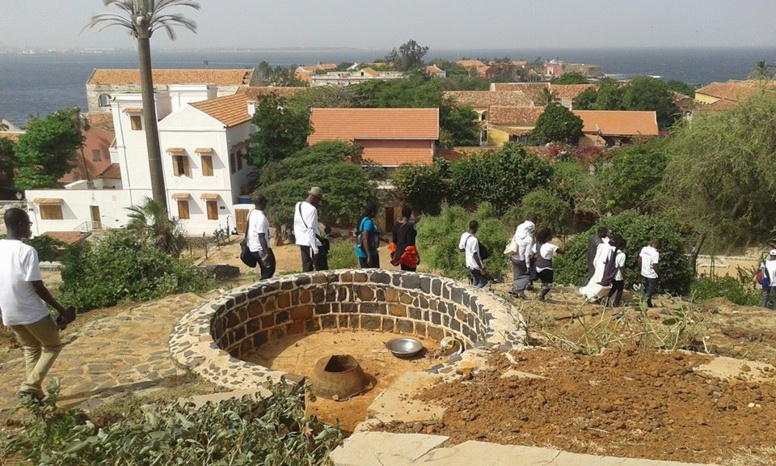Après Joal-Fadiouth, les journalistes redécouvrent l'histoire de Gorée Après Joal-Fadiouth, les journalistes redécouvrent l'histoire de Gorée