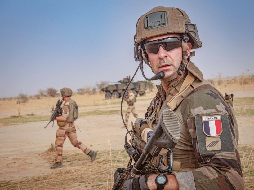 Les soldats formés par les Français désertent en masse (Par Mamadou Coulibaly, analyste politique) Les soldats formés par les Français désertent en masse (Par Mamadou Coulibaly, analyste politique)